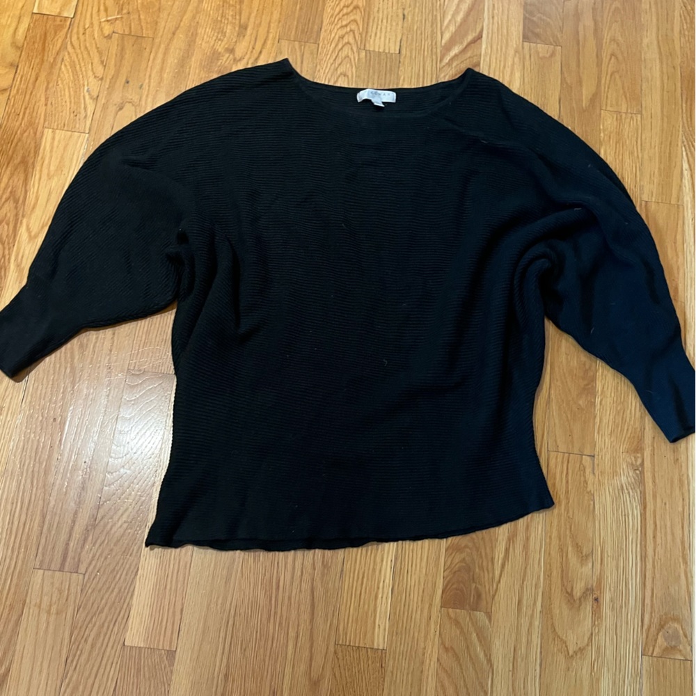 Kenar Black Ribbed Knit Top